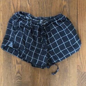 Checkered Black and white Brandy shorts